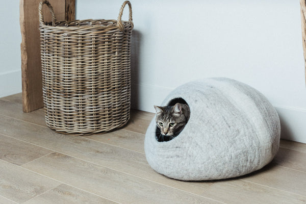Horizon Cat Cave - Modern Cat Bed - Modern Cat Furniture | Mau